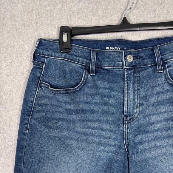 Old Navy Jean Shorts 4 Cuffed Bermuda Faded Stretch Mid Rise Casual 7 Inseam NEW - Picture 2 of 9